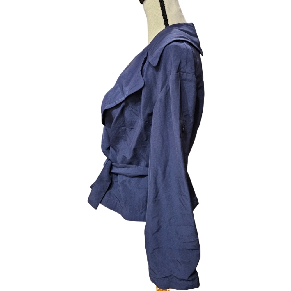 Body by Victoria Blue Blazer - Picture 6 of 10